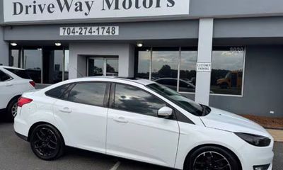 2017 Ford Focus SEL