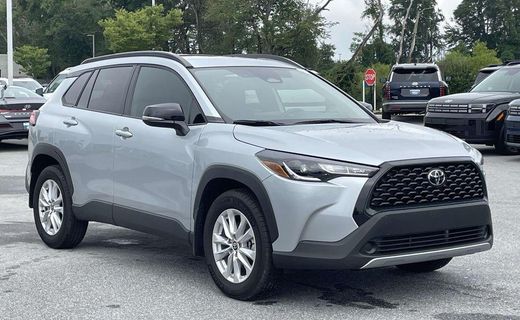 2025 Toyota Corolla Cross LE