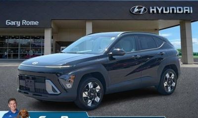 2024 Hyundai Kona SE