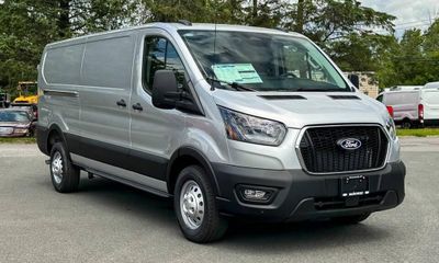 2026 Ford Transit LOW Roof