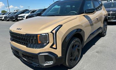 2027 Kia Seltos X Line SX
