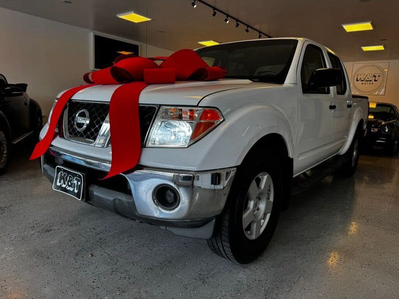 2005 Nissan Frontier — a typically priced live listing