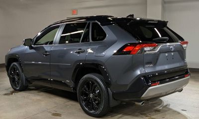 2022 Toyota RAV4 XSE