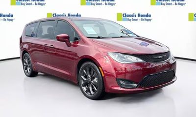 2019 Chrysler Pacifica Touring Plus