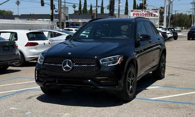 2022 Mercedes-Benz GLC-Class GLC300