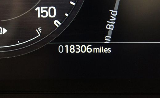 2025 Land Rover Defender 110 S