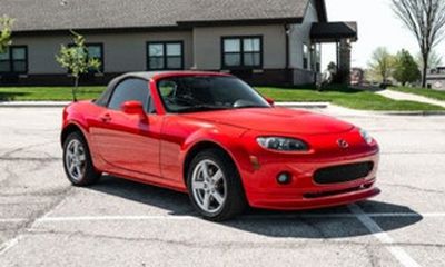 2006 Mazda MX-5 Touring