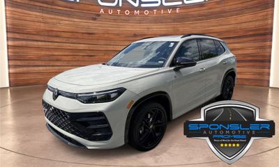 2026 Volkswagen Tiguan 4MOTION SE Black