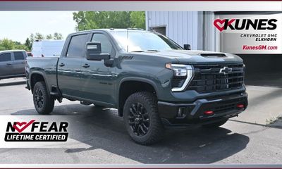 2026 Chevrolet Silverado HD LT