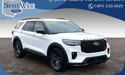 2025 Ford Explorer ST