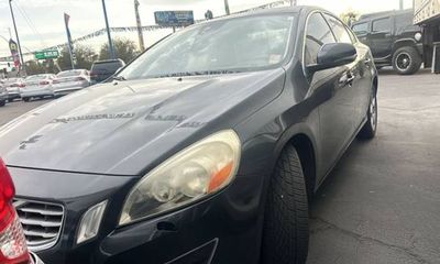 2013 Volvo S60 T5