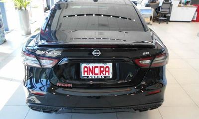 2023 Nissan Maxima SR
