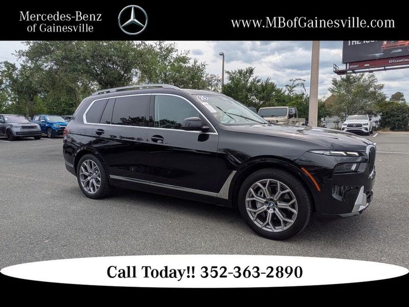2025 Bmw X7 — a typically priced live listing