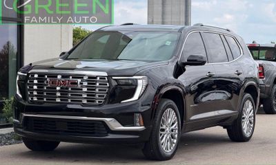 2025 GMC Acadia Denali