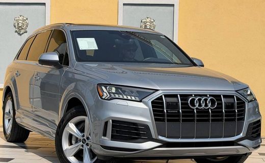 2023 Audi Q7 Quattro Premium Plus