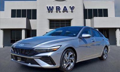 2025 Hyundai Elantra Limited
