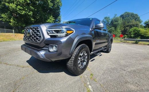 2023 Toyota Tacoma SR5