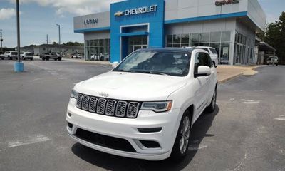 2020 Jeep Grand Cherokee Summit
