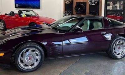 1993 Chevrolet Corvette Base
