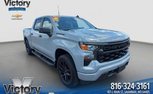 2025 Chevrolet Silverado Custom