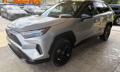 2025 Toyota RAV4 XSE