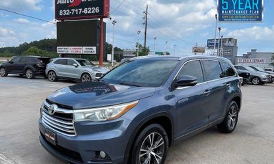 2016 Toyota Highlander Base Hybrid