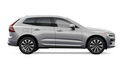 2023 Volvo XC60 Plus Bright