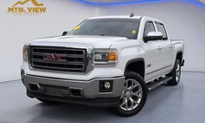 2017 GMC Sierra Denali