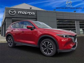 2022 Mazda CX-5 Premium Package