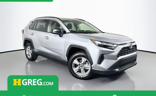 2025 Toyota RAV4 LE