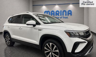 2022 Volkswagen Taos 4Motion SE