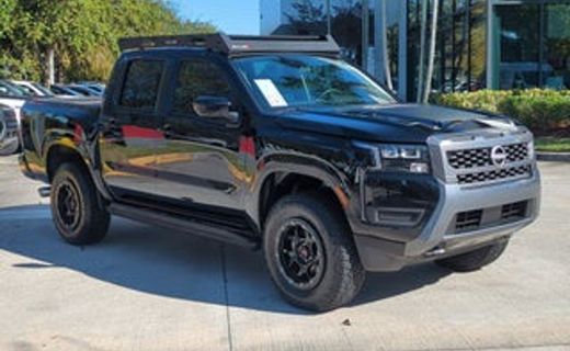 2025 Nissan Frontier SV