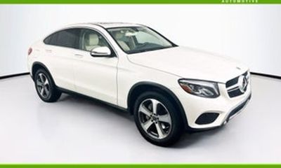 2020 Mercedes-Benz GLC-Class GLC300