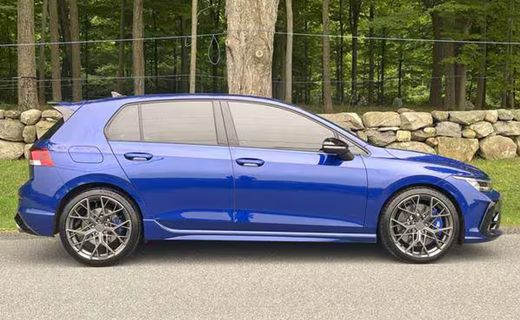 2025 Volkswagen Golf R 2 0 TSI