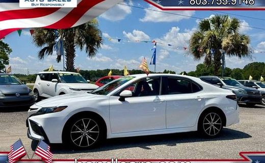 2021 Toyota Camry SE