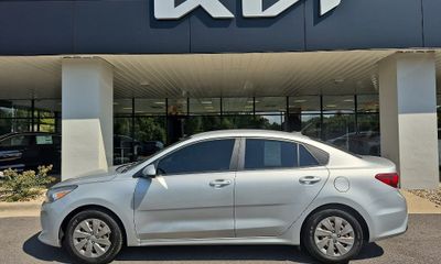 2019 Kia RIO LX S