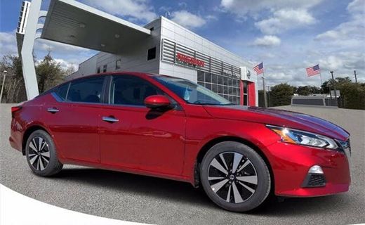 2022 Nissan Altima SV