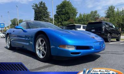 2000 Chevrolet Corvette Hardtop