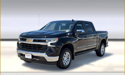 2026 Chevrolet Silverado LT