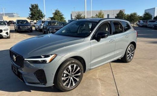 2024 Volvo XC60 Plus Dark