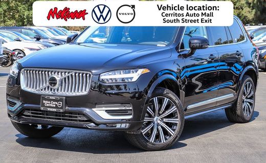 2025 Volvo XC90 Plus Bright