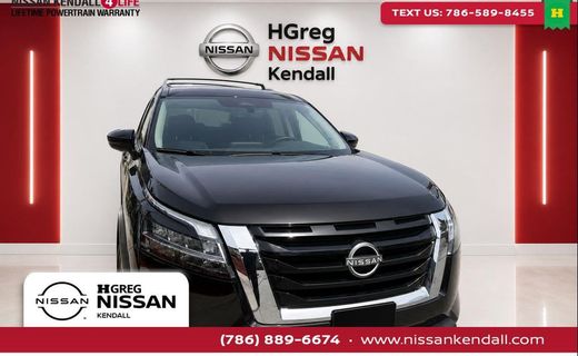 2024 Nissan Pathfinder SL