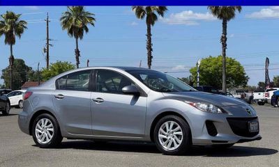 2012 Mazda MAZDA3 Touring GS