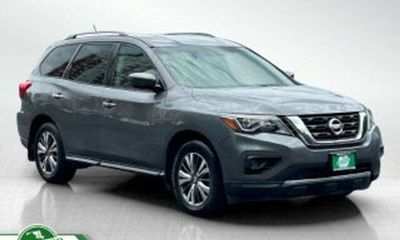 2018 Nissan Pathfinder S