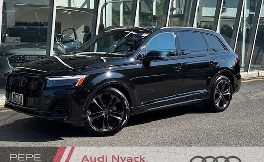2026 Audi Q7 Quattro Premium Plus