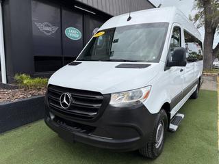 2021 Mercedes-Benz Sprinter 907 VS30 Passenger