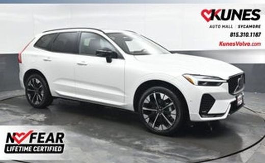 2026 Volvo XC60 Plus Dark