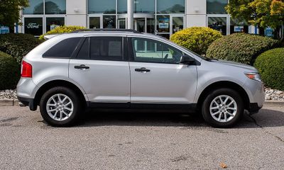 2013 Ford Edge SE