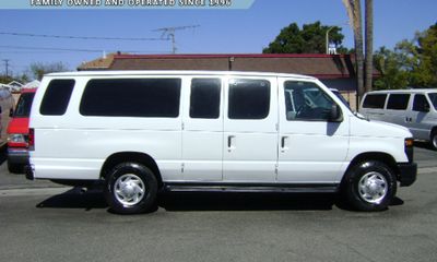 2011 Ford E-350 XL