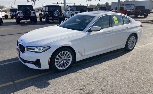 2021 BMW 530I